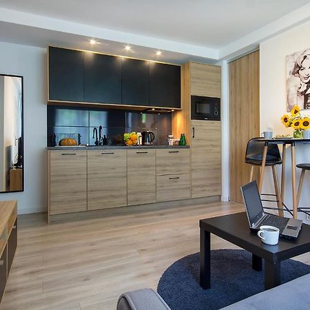 Апартаменты Compact I - Faktura Vat Кошалин Экстерьер фото