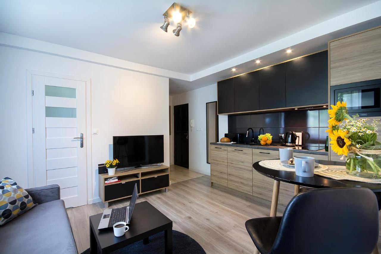 Апартаменты Compact I - Faktura Vat Кошалин Экстерьер фото